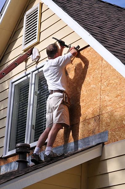 How To Choose The Right Materials for Your Siding Installation in 'Port Huron, MI